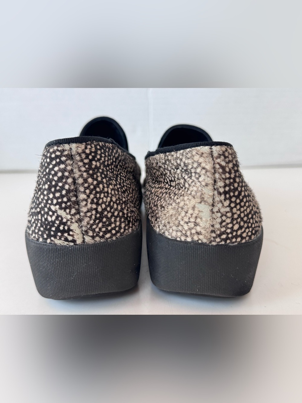 FitFlop Black Dotted Fur Leather Slip On Comfort Loafer Wedge Women's Shoes 38.5 - Picture 6 of 10